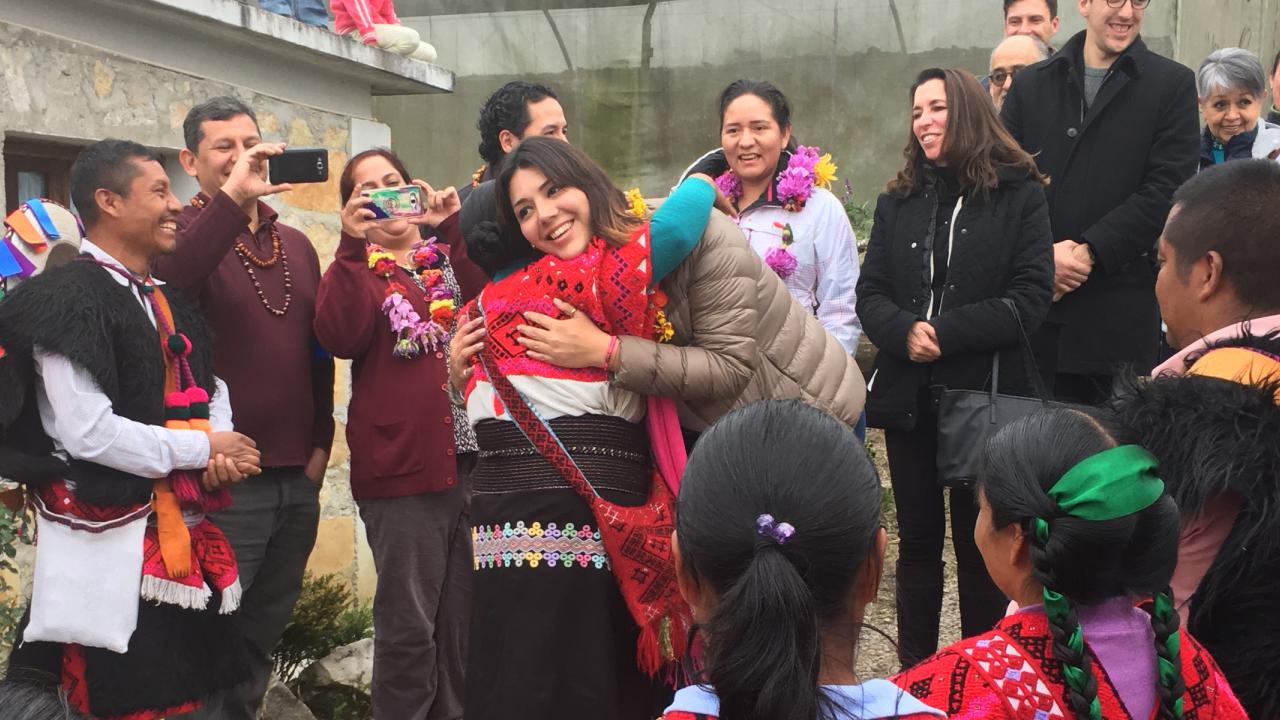 Bridging leadership class with community group in Chiapas, Mexico